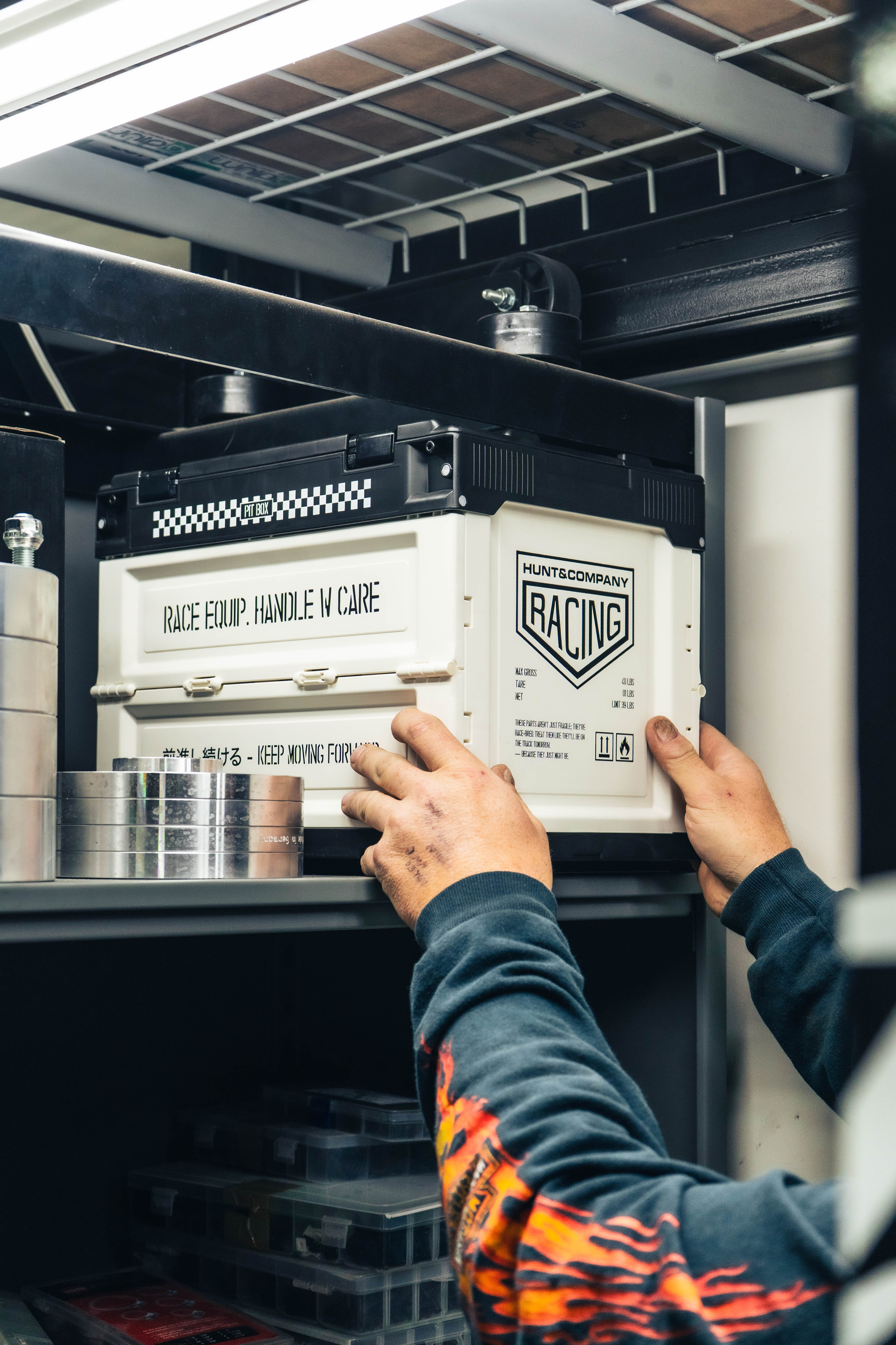 Collapsible Pit Box - Red