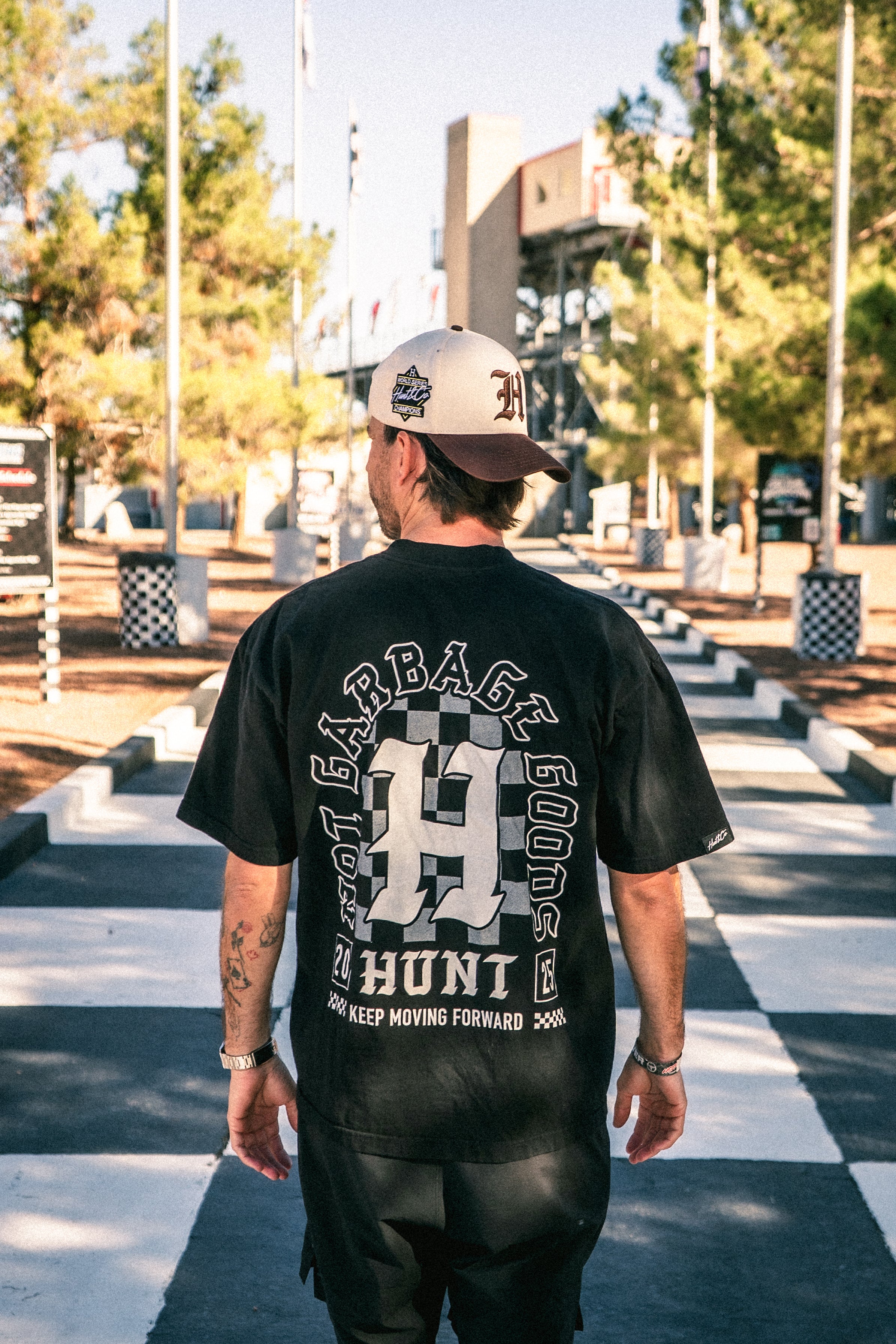 Not Garbage Goods Tee