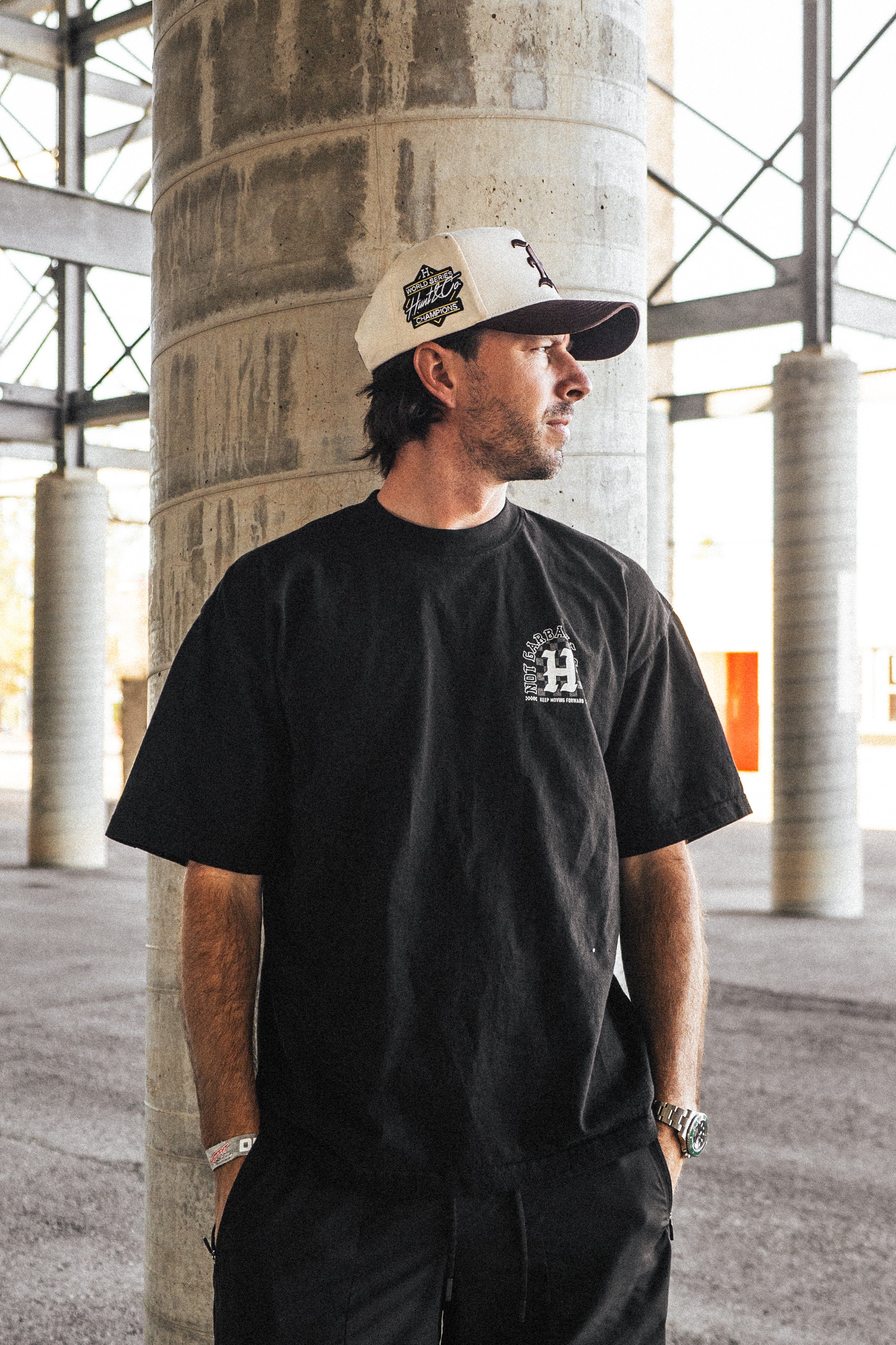 Not Garbage Goods Tee